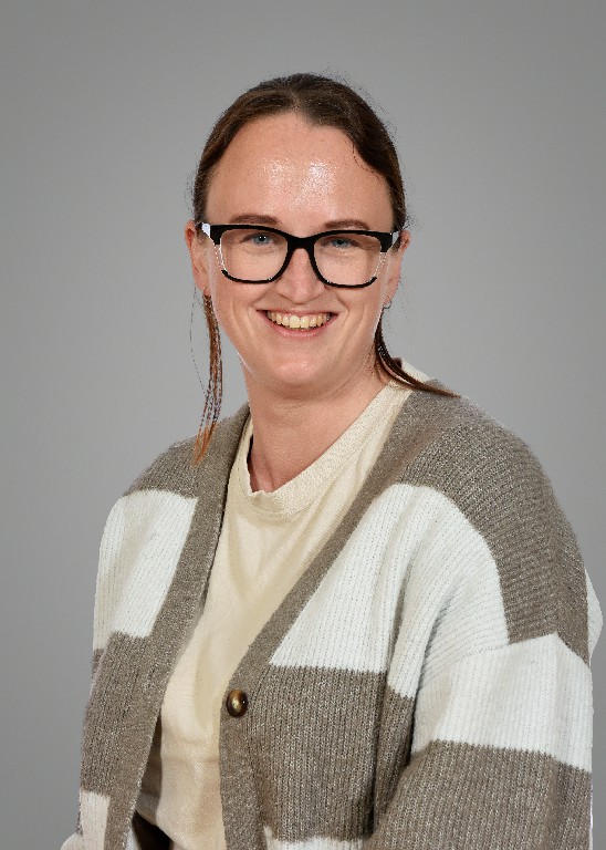 Photo of Mrs Abi Maxwell-Bown